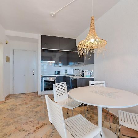 Front Line Beach Studio Apartment Marbella Exterior photo